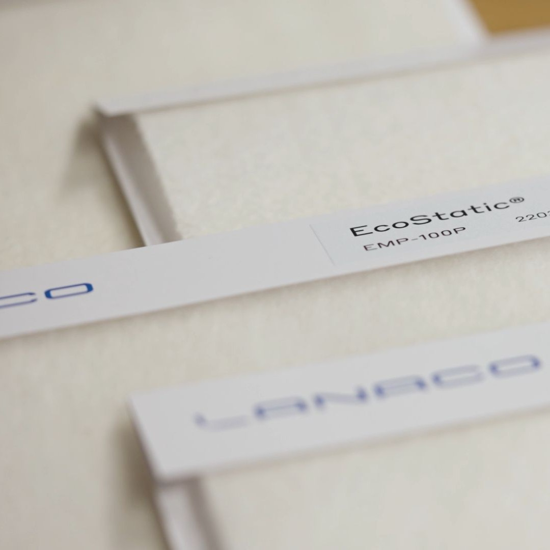 EcoStatic Lanaco A4 closeup